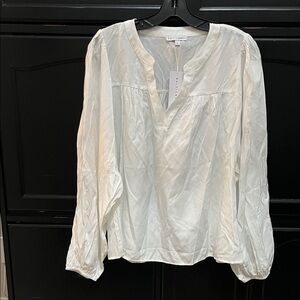 Baltic Born off white Pullover V-Neck Peasant Blouse